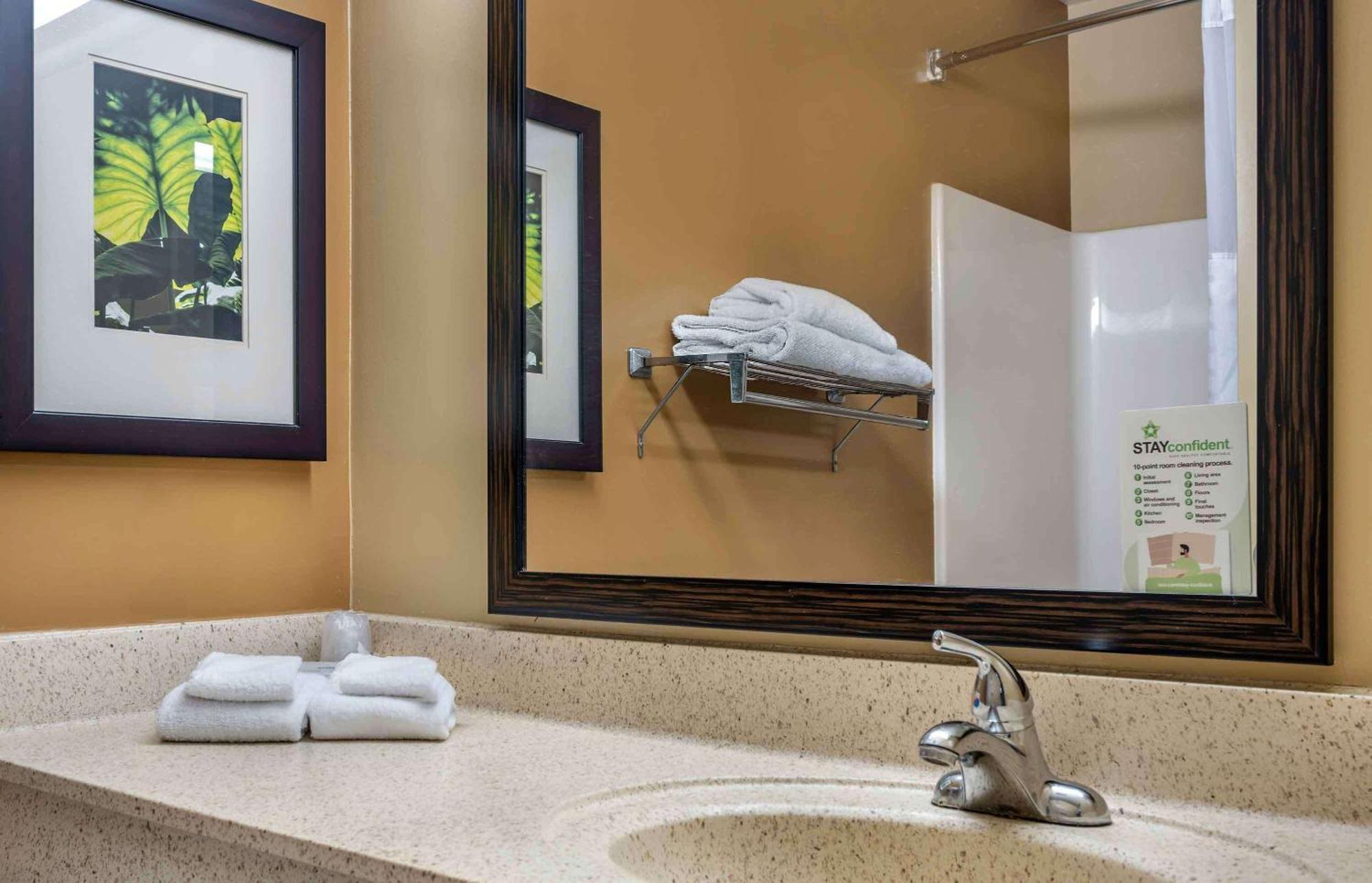 Extended Stay America Select Suites - Jacksonville - Southside - St Johns Towne Ctr Exterior photo