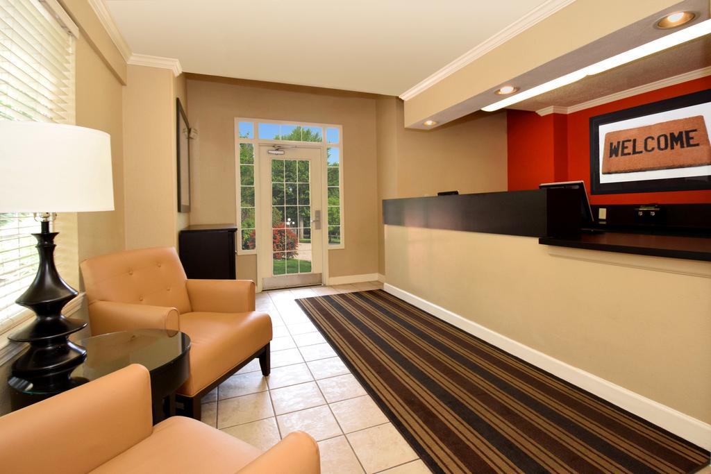 Extended Stay America Select Suites - Jacksonville - Southside - St Johns Towne Ctr Exterior photo